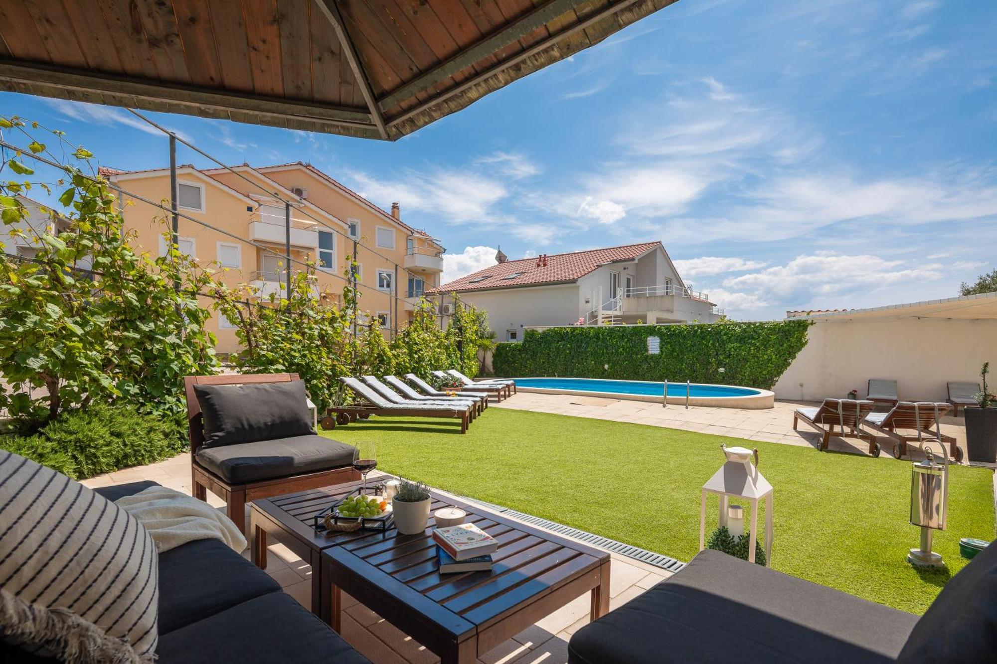 Sea View Apartments Tihi II Водице Екстер'єр фото
