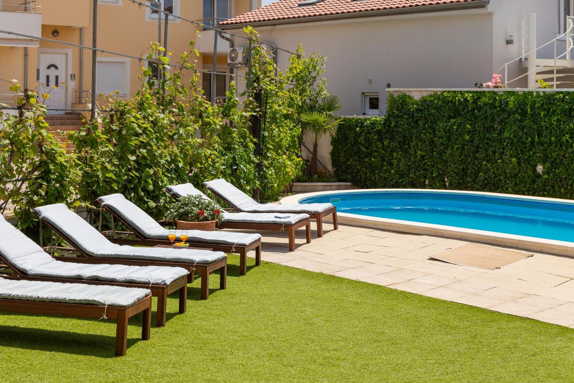 Sea View Apartments Tihi II Водице Екстер'єр фото