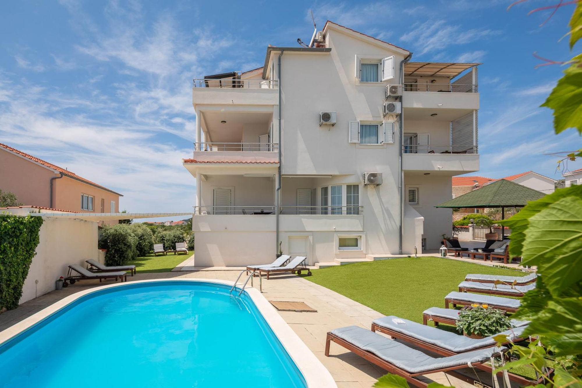 Sea View Apartments Tihi II Водице Екстер'єр фото